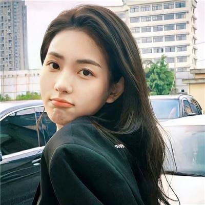 红衣少女
